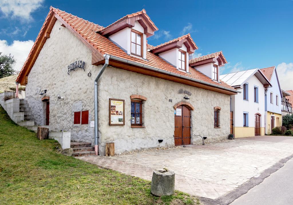 VÁŠ SKLEP - vinný sklep a penzion Znojmo Quarto foto